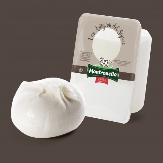 Mozzarella con Ricotta 150 gr x 4 pz Montronella Caseificio Montrone Mozzarella con Ricotta 150 gr x 4 pz Montronella Caseificio Montrone