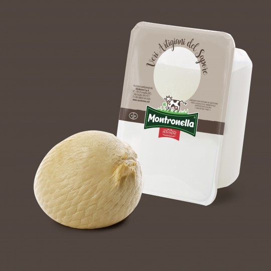 Provola di Scamorza Affumicata 500 g Montronella Provola di Scamorza Affumicata 500 g Montronella