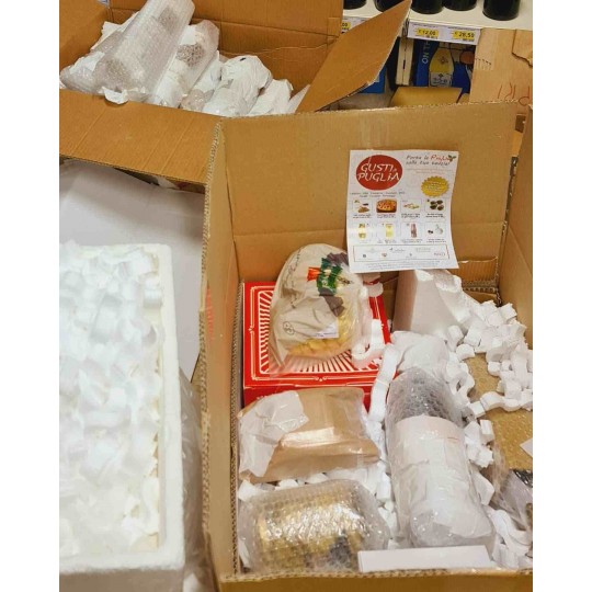 Box Gusti di Puglia Regalistica Aziendale Box Gusti di Puglia Regalistica Aziendale