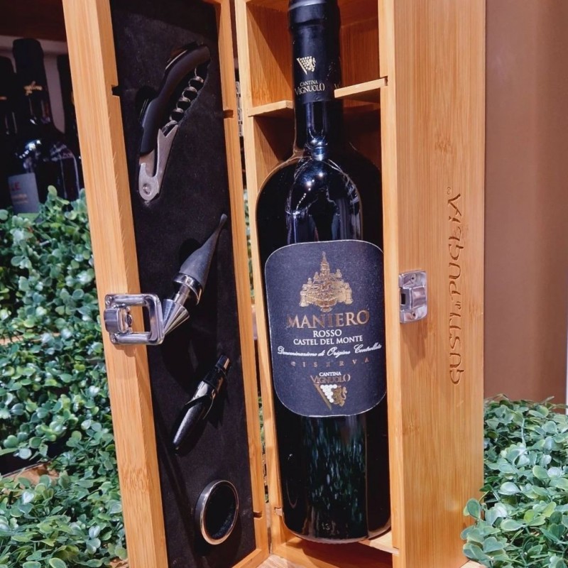 Azienda Vignuolo Vino Rosso Maniero Castel del Monte Riserva Cantin...