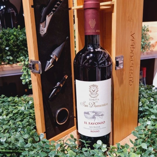 Il Favonio Rosso I.G.T. Murgia 75 cl Conte Spagnoletti Zeuli Il Favonio Rosso I.G.T. Murgia 75 cl Conte Spagnoletti Zeuli