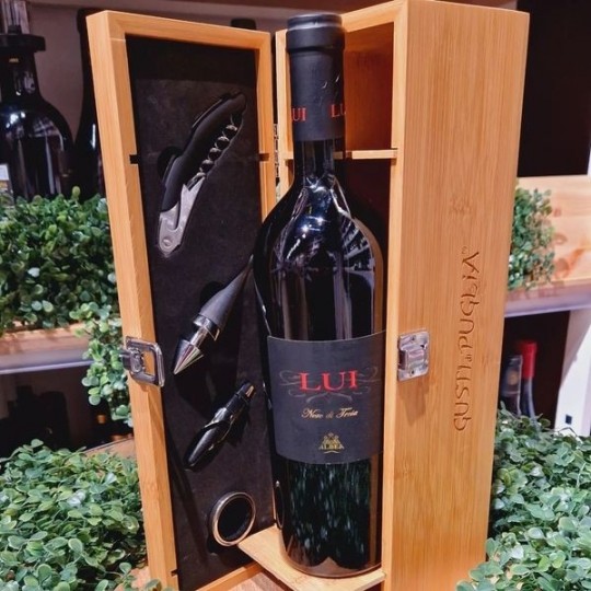 Lui Nero di Troia Albea 75cl Lui Nero di Troia Albea 75cl