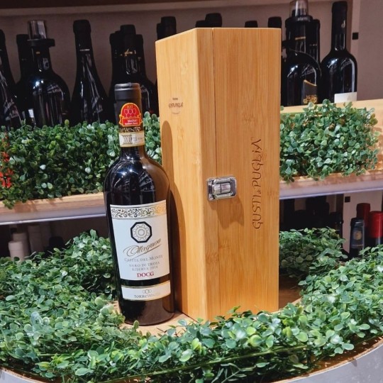 Nero di troia Riserva 2013 Castel del Monte DOCG Ottagono Torrevento Nero di troia Riserva 2013 Castel del Monte DOCG Ottagono Torrevento