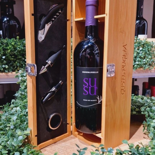 Susù Susumaniello I.G.P. Cantine Risveglio 75cl Susù Susumaniello I.G.P. Cantine Risveglio 75cl
