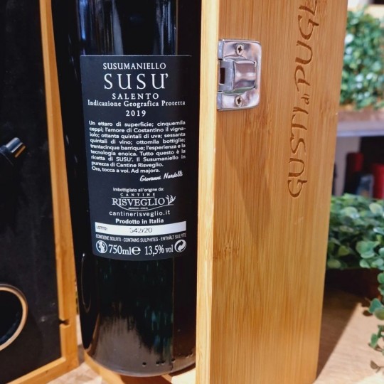 Susù Susumaniello I.G.P. Cantine Risveglio 75cl Susù Susumaniello I.G.P. Cantine Risveglio 75cl