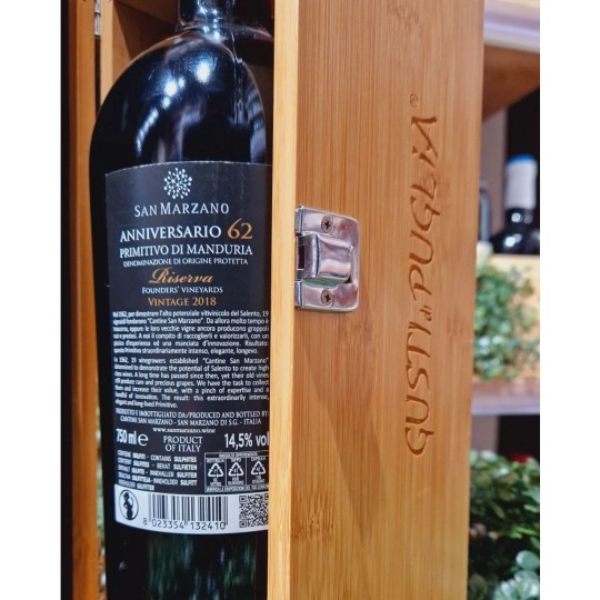 Primitivo Riserva D.O.P. 62° Anniversario 75 cl San Marzano Primitivo Riserva D.O.P. 62° Anniversario 75 cl San Marzano
