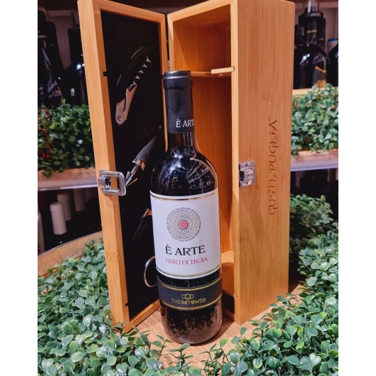 È Arte Nero di Troia I.G.T Torrevento 75cl