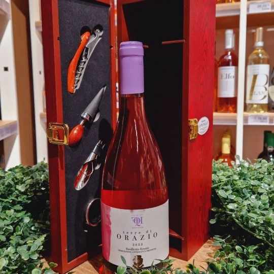 Terre di Orazio rosè - Cantine di Venosa Terre di Orazio rosè - Cantine di Venosa