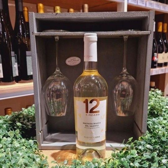 12 e Mezzo Malvasia Bianca Varvaglione 75cl 12 e Mezzo Malvasia Bianca Varvaglione 75cl