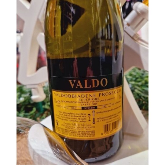 Valdobbiadene Prosecco Superiore DOCG Extra Dry 75 cl Marca Oro Valdo