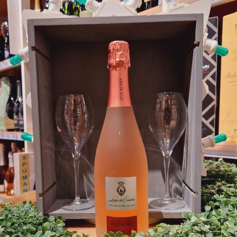 Leone de Castris Spumante  Five Roses Metodo Classico Leone de Cast...