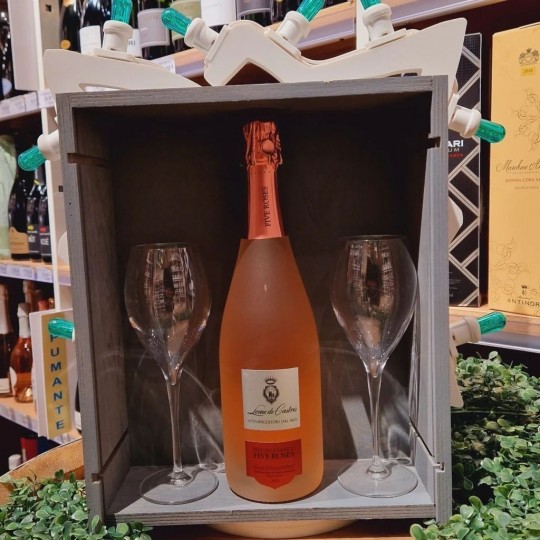 Leone de Castris metodo classico Five Roses 2017
