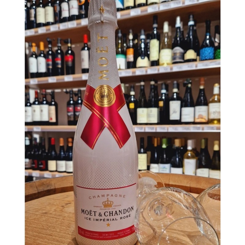 Moet & Chandon  Champagne Ice Impérial Rosé Champagne Moet & Chando...