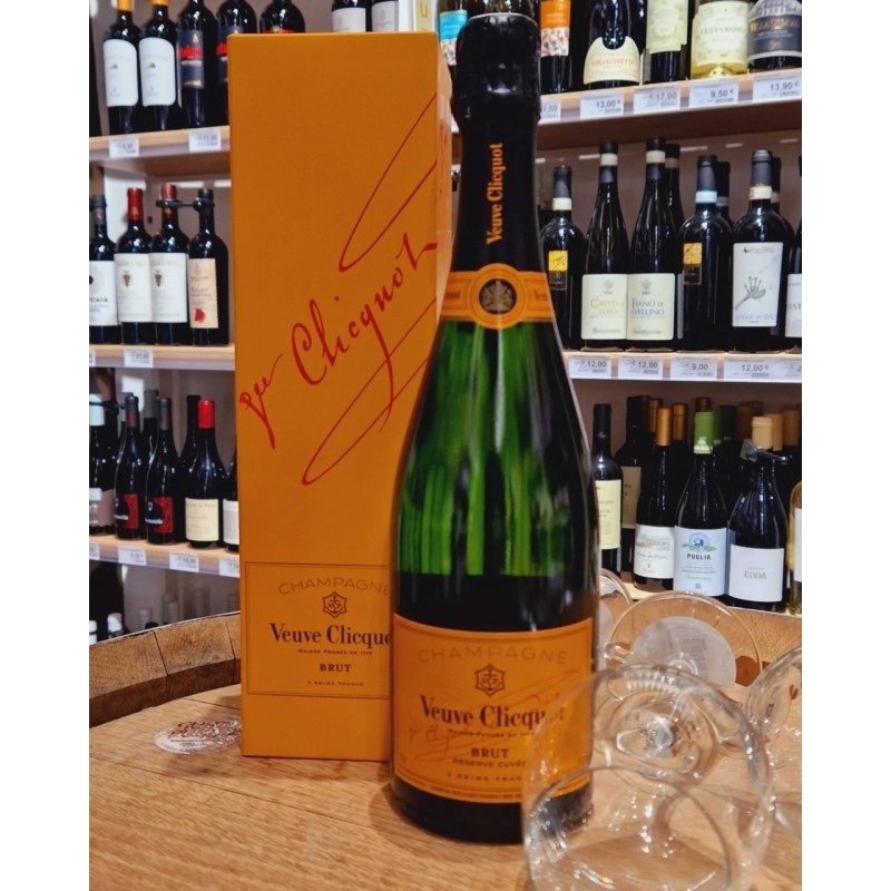 Clicquot Champagne Label Yellow Brut Champagne Veuve Clicquot 75cl