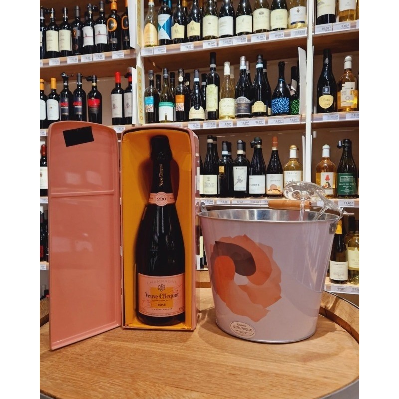 Fridge by Smeg Brut Rosé Champagne Veuve Clicquot 75cl