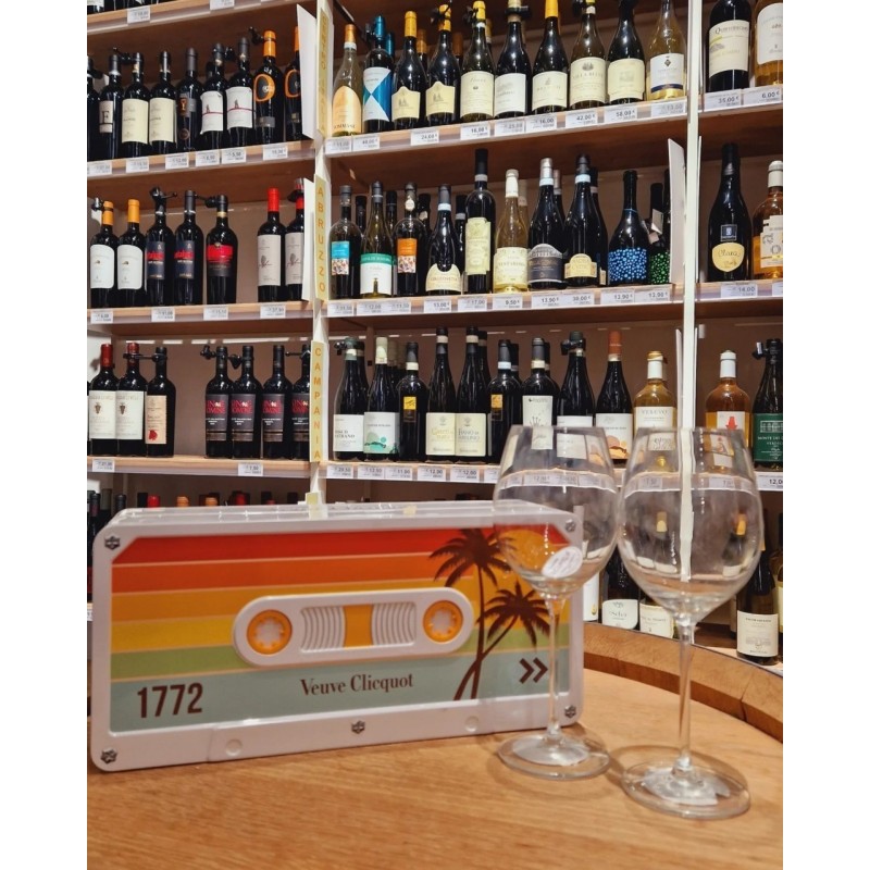 Clicquot Champagne Clicquot Tape Limited Edition Champagne Brut Veu...