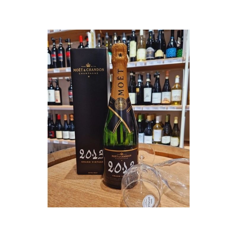 Moet & Chandon  Champagne Grand Vintage Extra Brut AOC 2013Champagn...