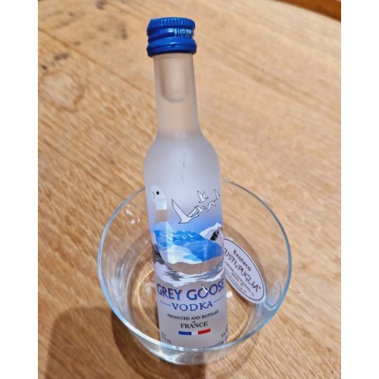 Grey Goose Mignon Vodka  5cl