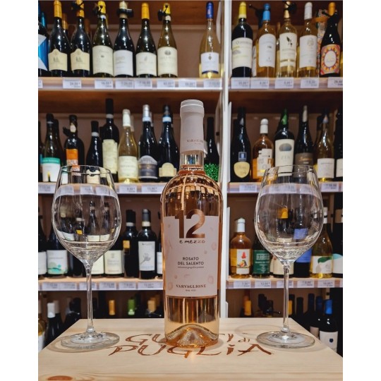 Varvaglione 12 e mezzo rosato del salento IGP Varvaglione 12 e mezzo rosato del salento IGP