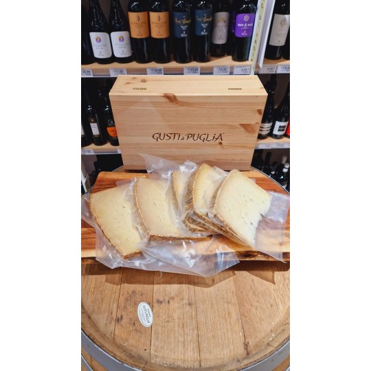 Pecorino Pugliese Stagionato Coratino fetta 1 kg sottovuoto