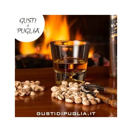 Liqueurs and distillates