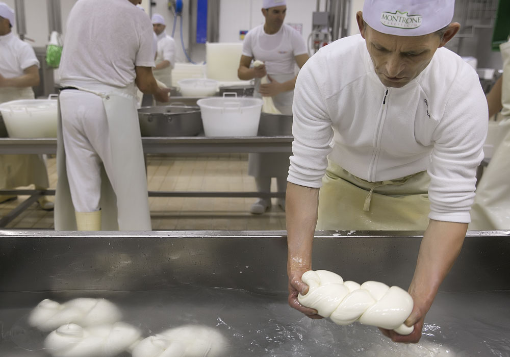 Shop Online Mozzarella e Burrata Montrone